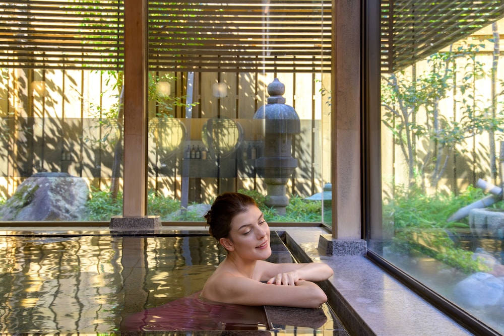 Hotel Hagoromo 25/50