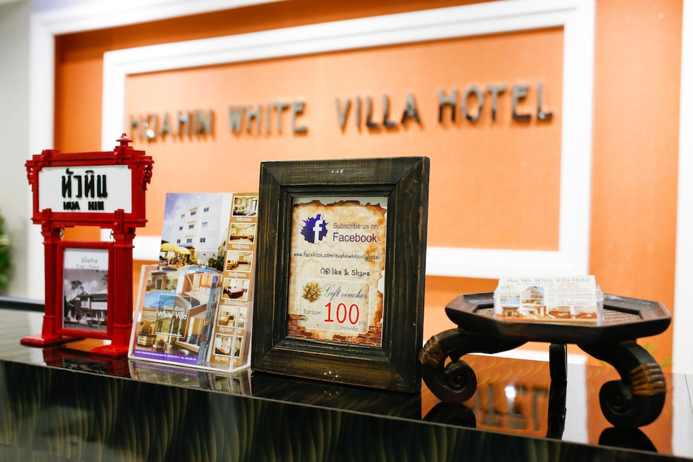 Hua Hin White Villa 37/68