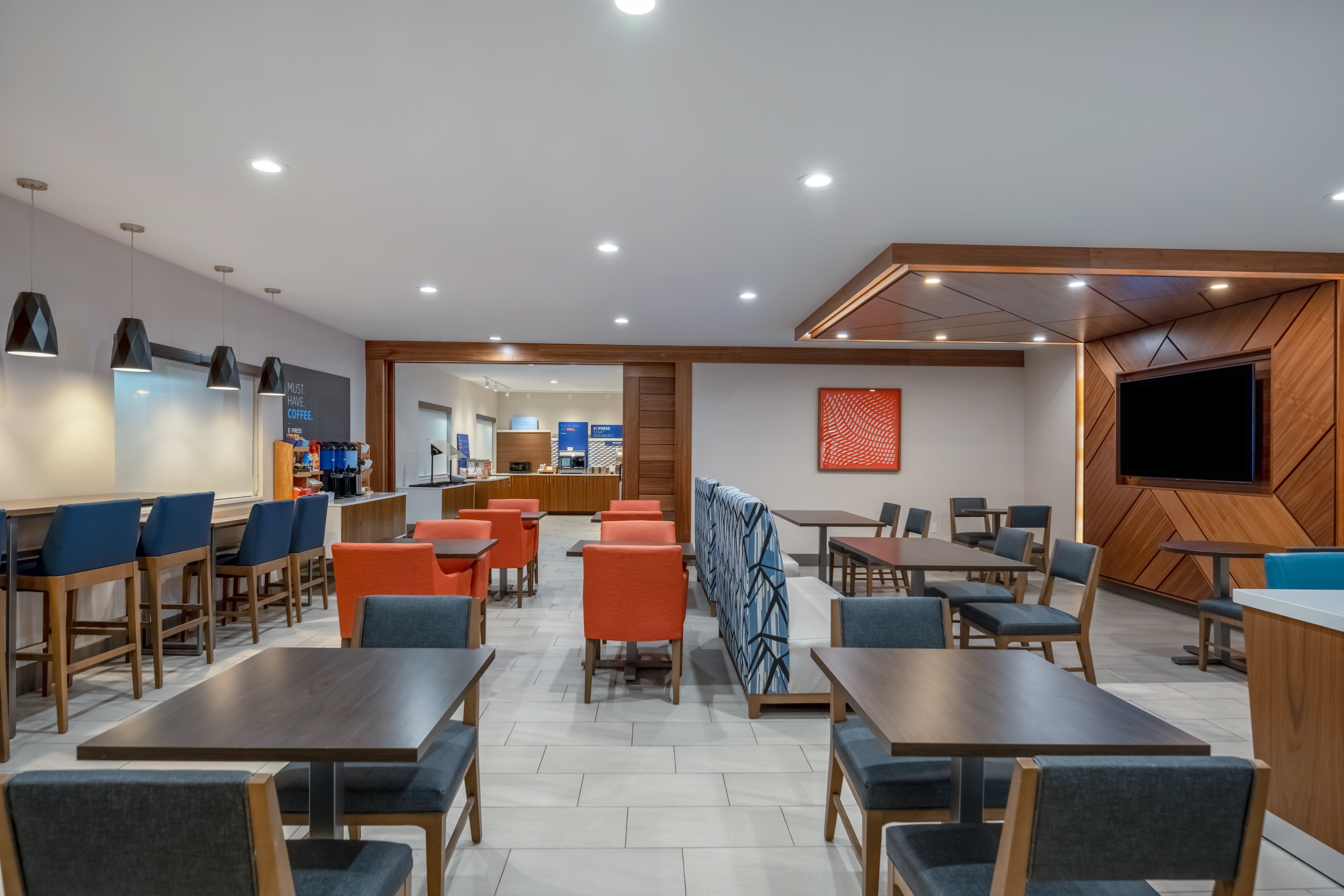 Holiday Inn Express Portland Se-Clackamas Area 36/50