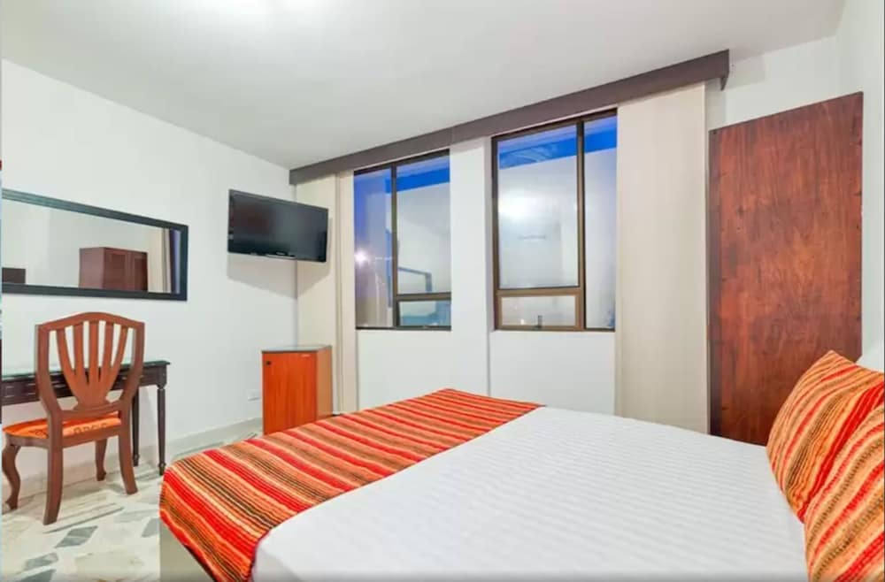 TAMA Hotel Granada Real Cali 19/67