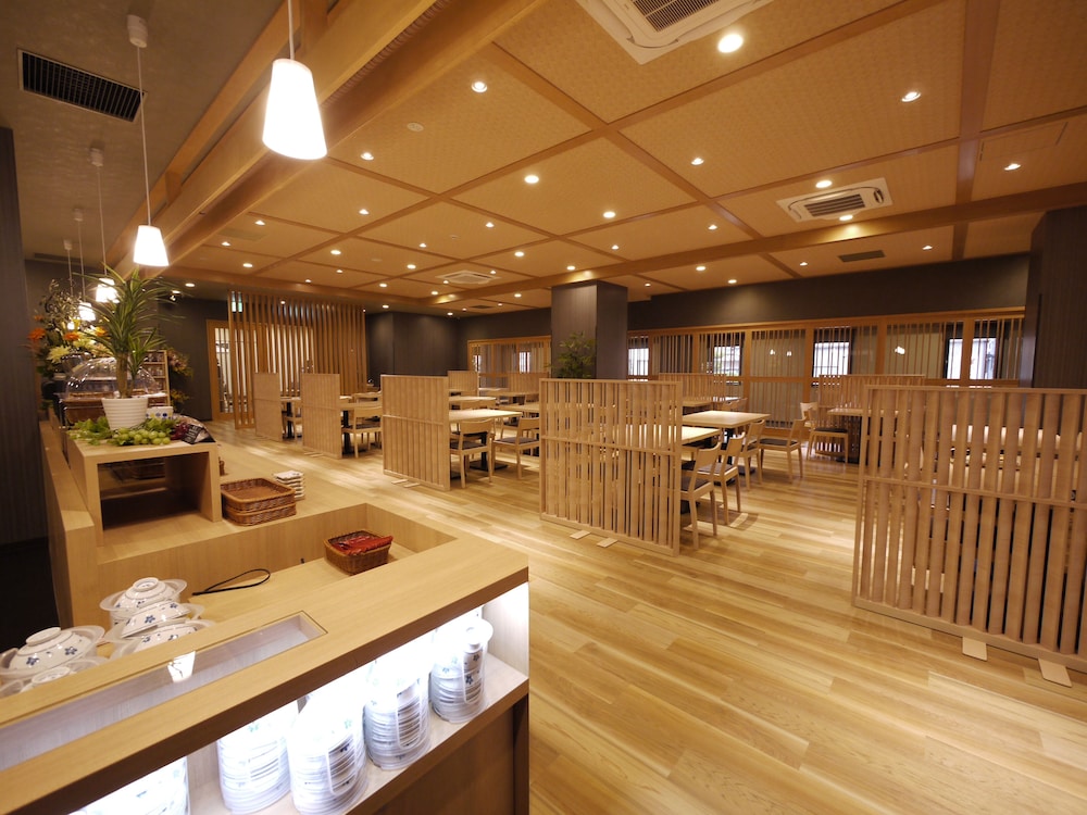 Hotel Route-Inn Wajima 51/65