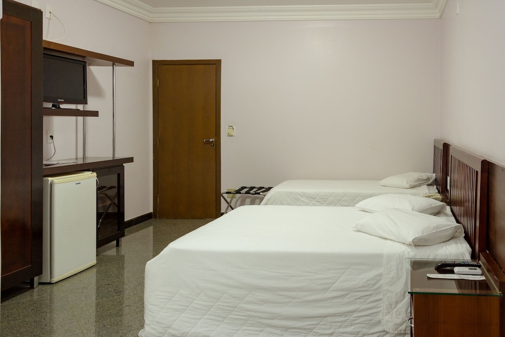Lindoya Hotel 14/50