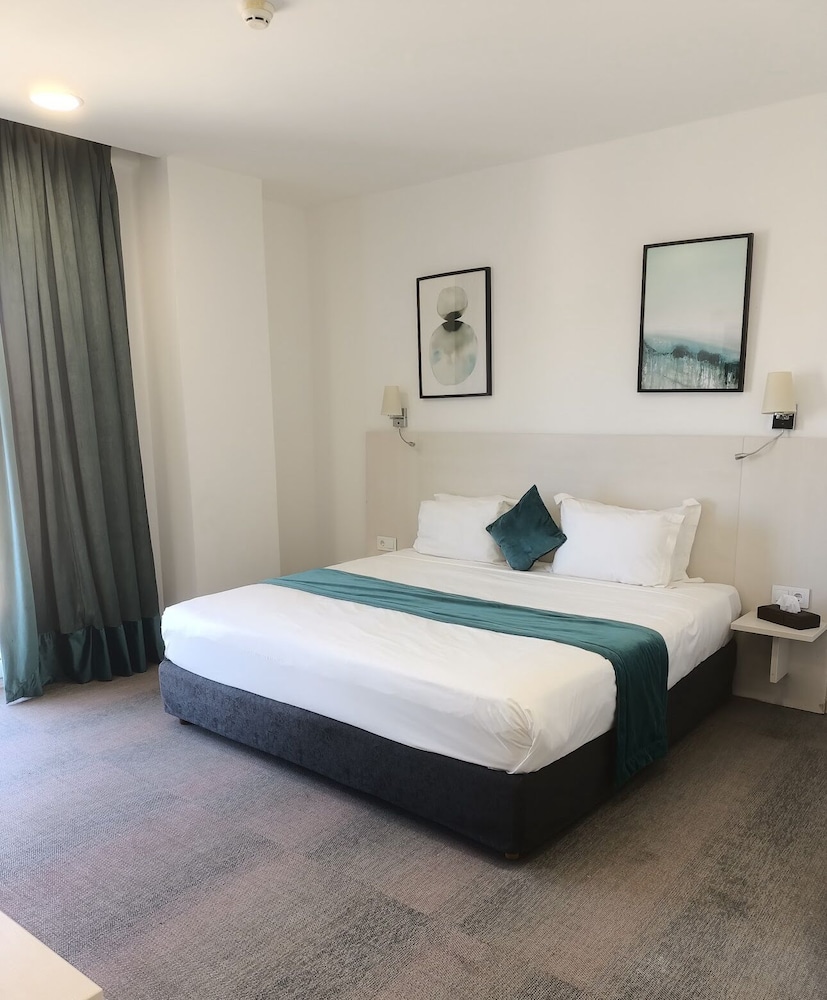 Vendome Khaled Hotel 9/37
