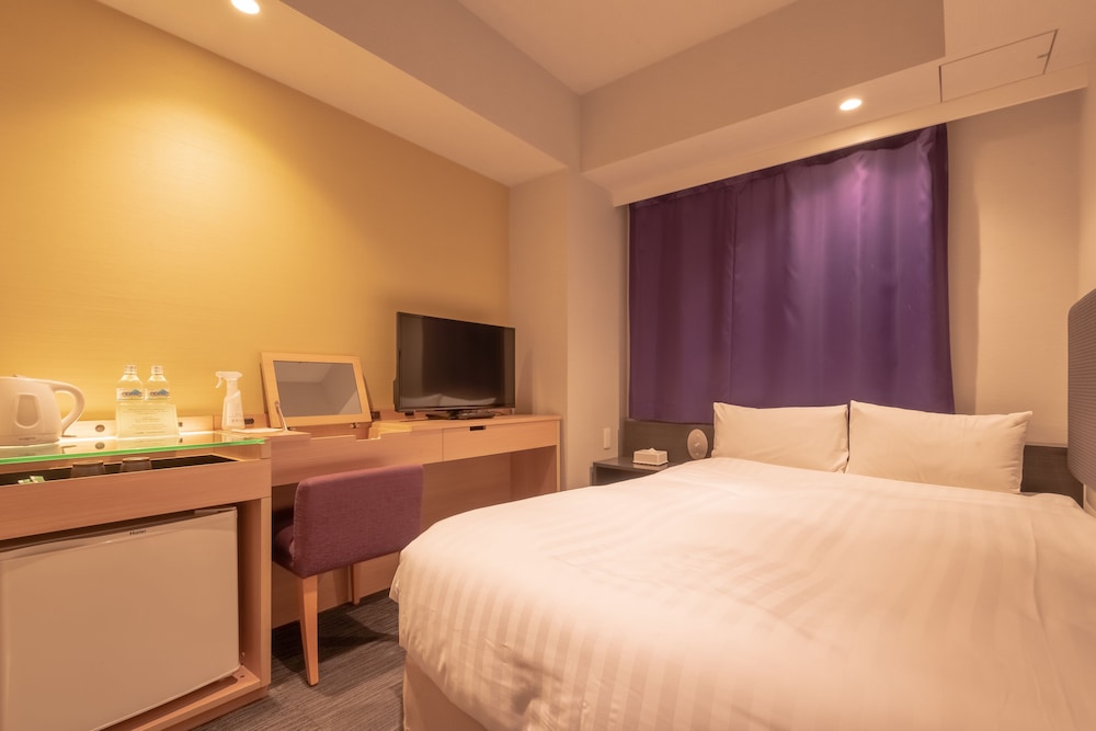 E Hotel Higashi Shinjuku 36/63