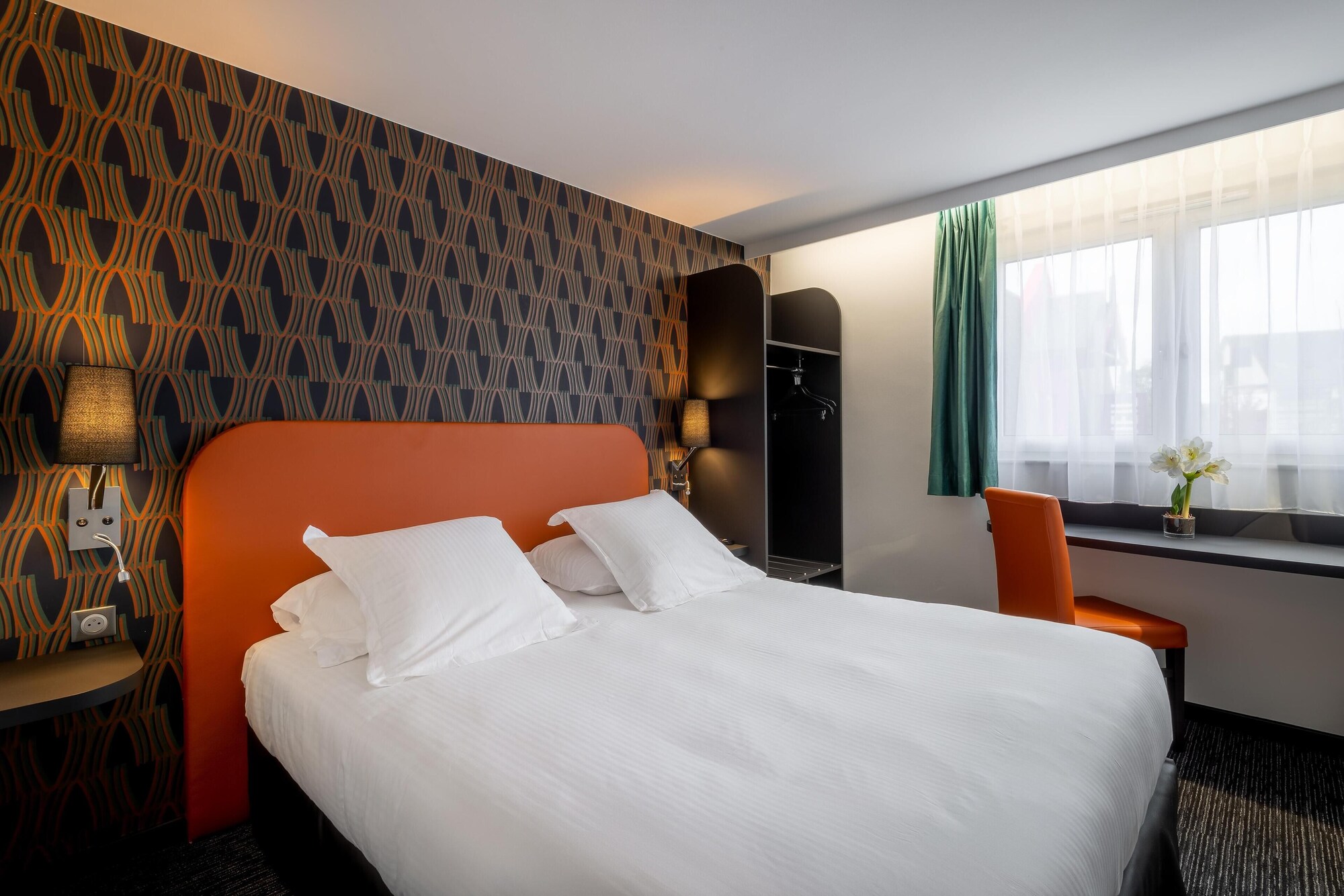 BASIC, DOUBLE BED
