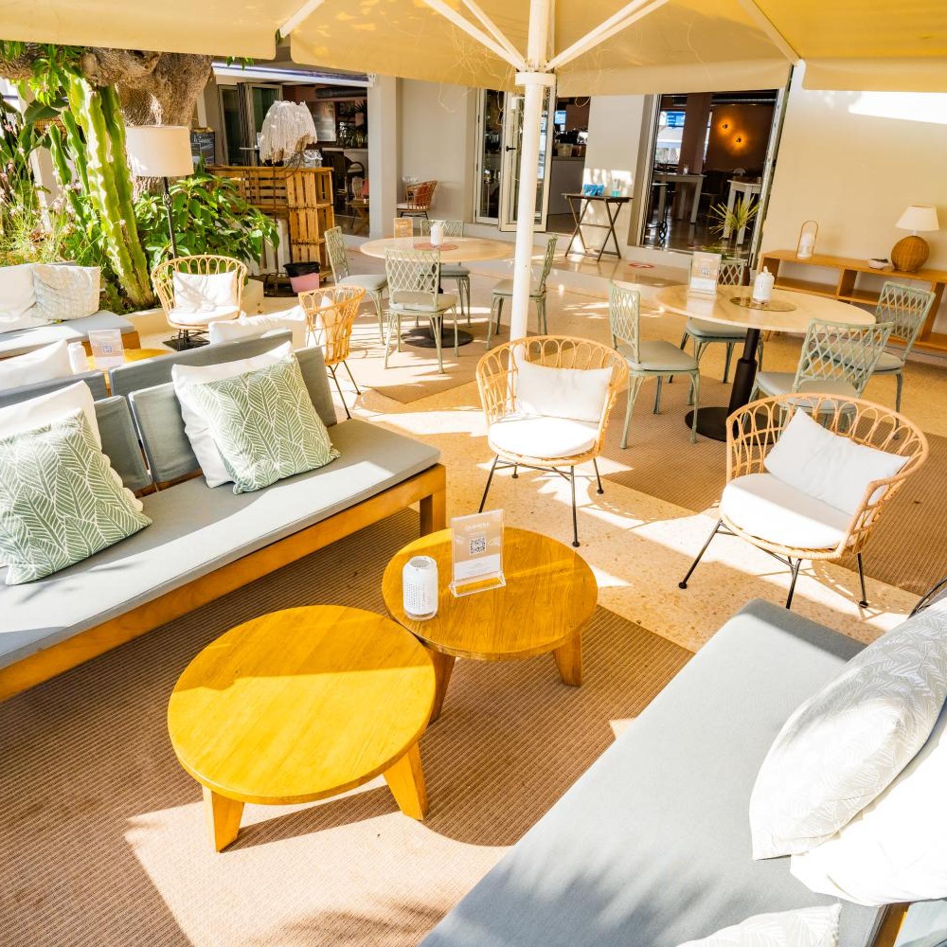 HOSTAL LA SAVINA 35/58
