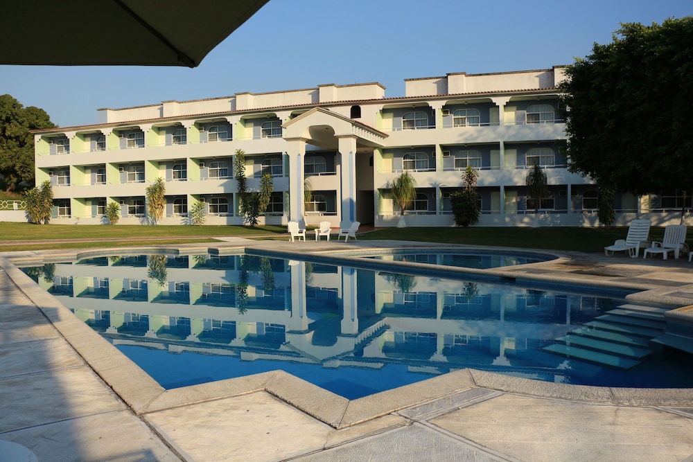 Dorados Conventions And Resort Ex Club Dorados Oaxtepec 8/68