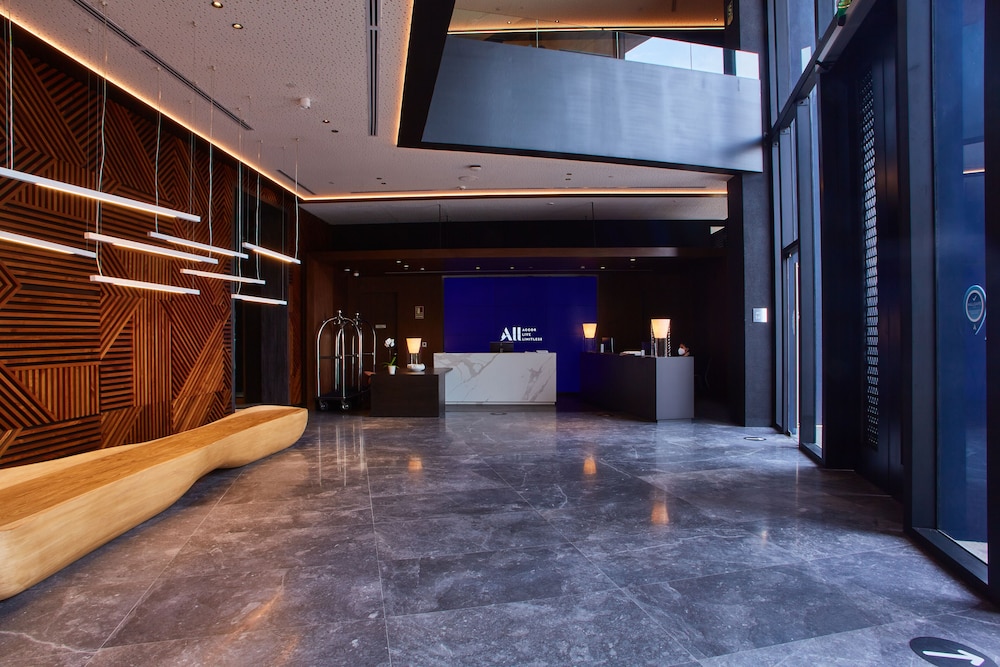 Pullman Lima Miraflores 8/69