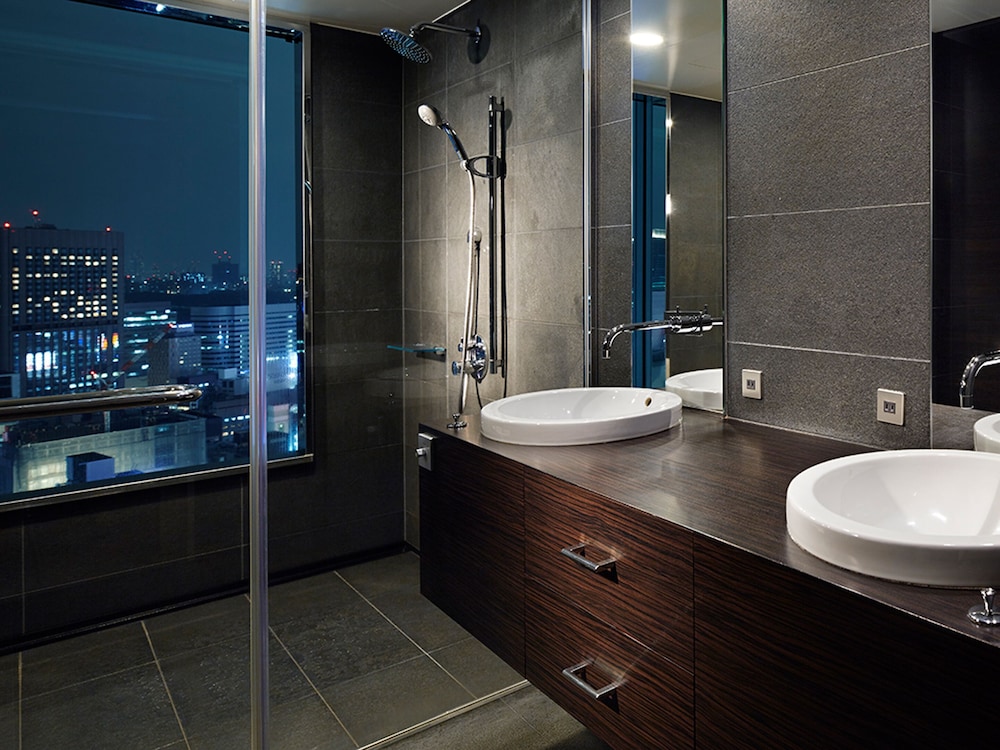 Mitsui Garden Hotel Ginza Premier 47/49