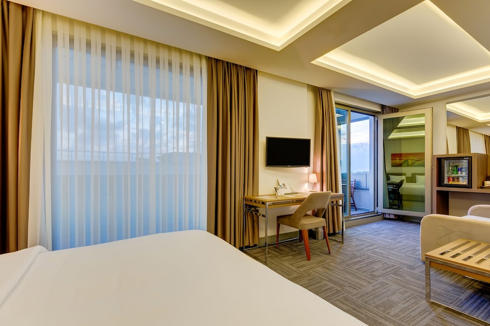Plus Hotel Bostanci Atasehir 45/63