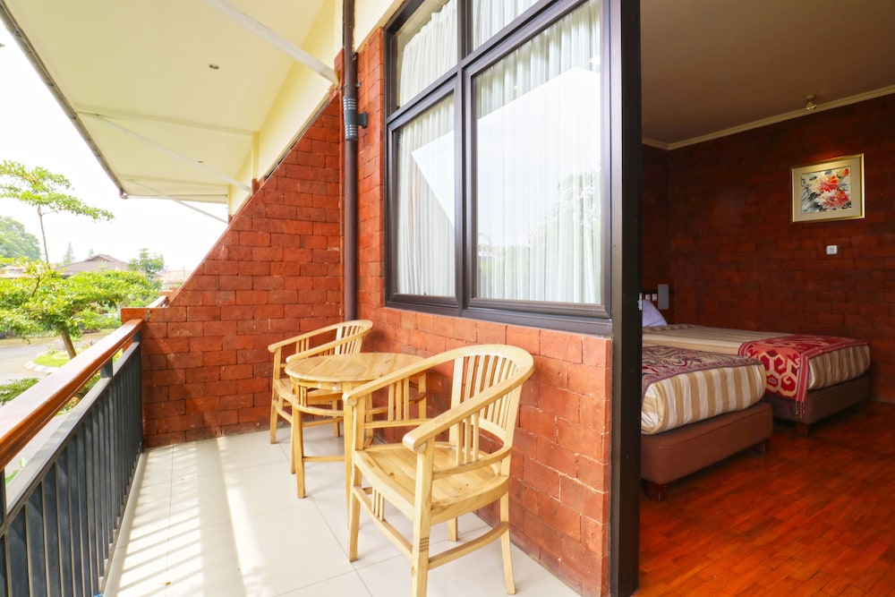 Villa Gardenia Bandung [VR] 39/60