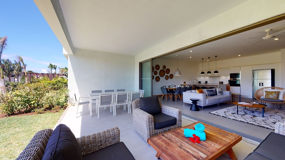 Mythic Suites & Villas by MJ Holidays 46/64