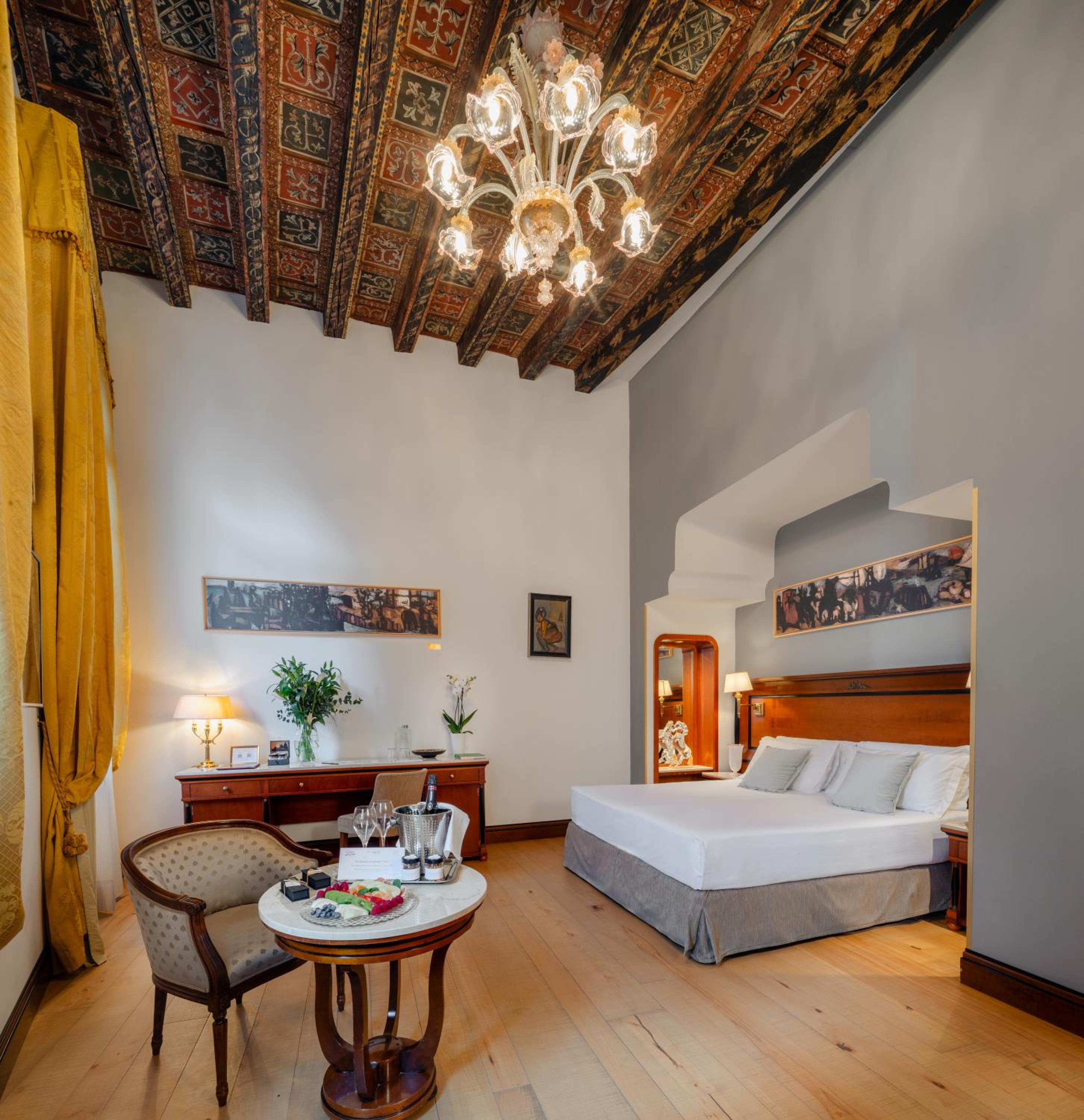 Santomaso, Junior Suite, Queen Bed