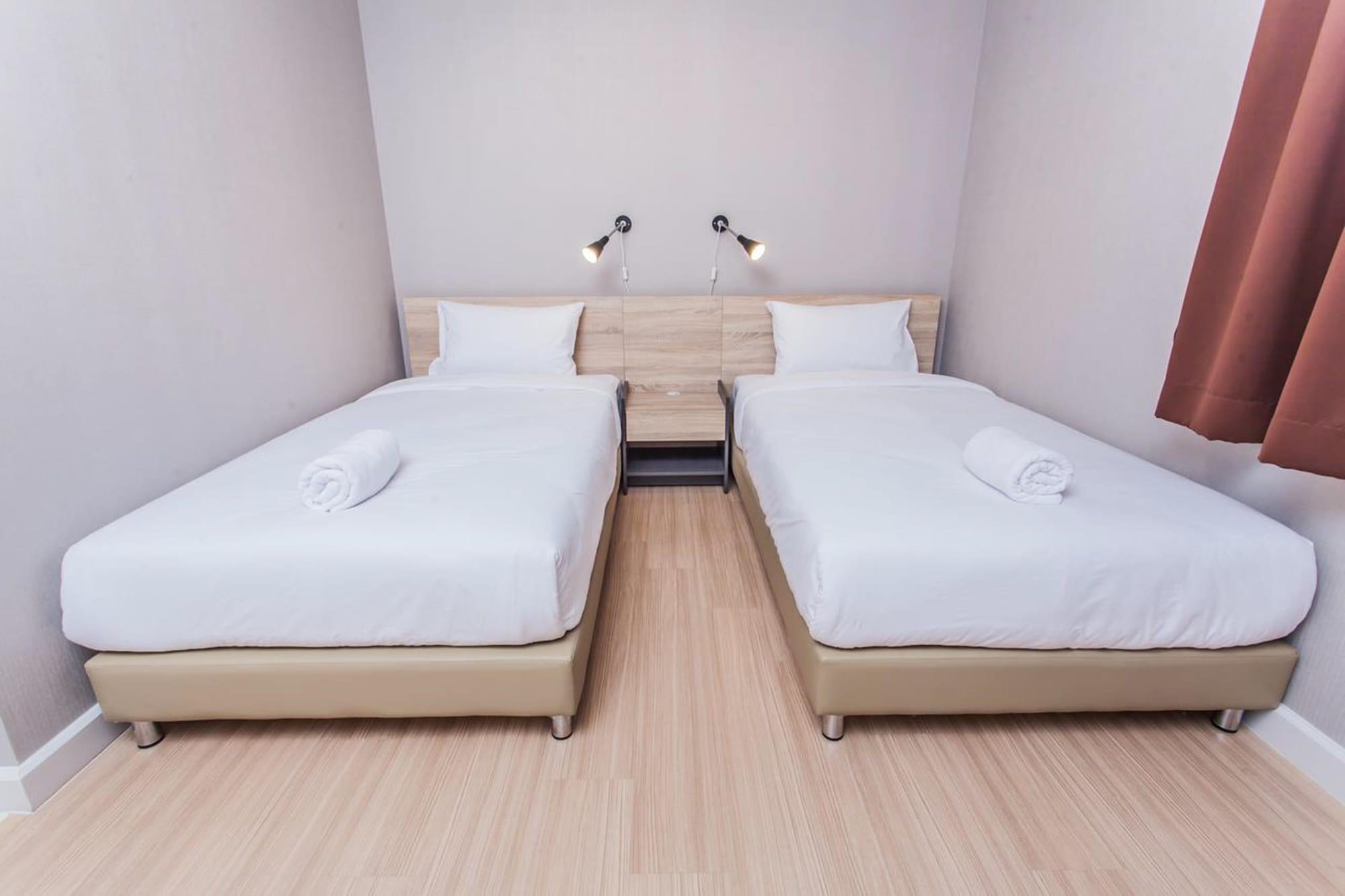 STANDARD, TWIN BEDS