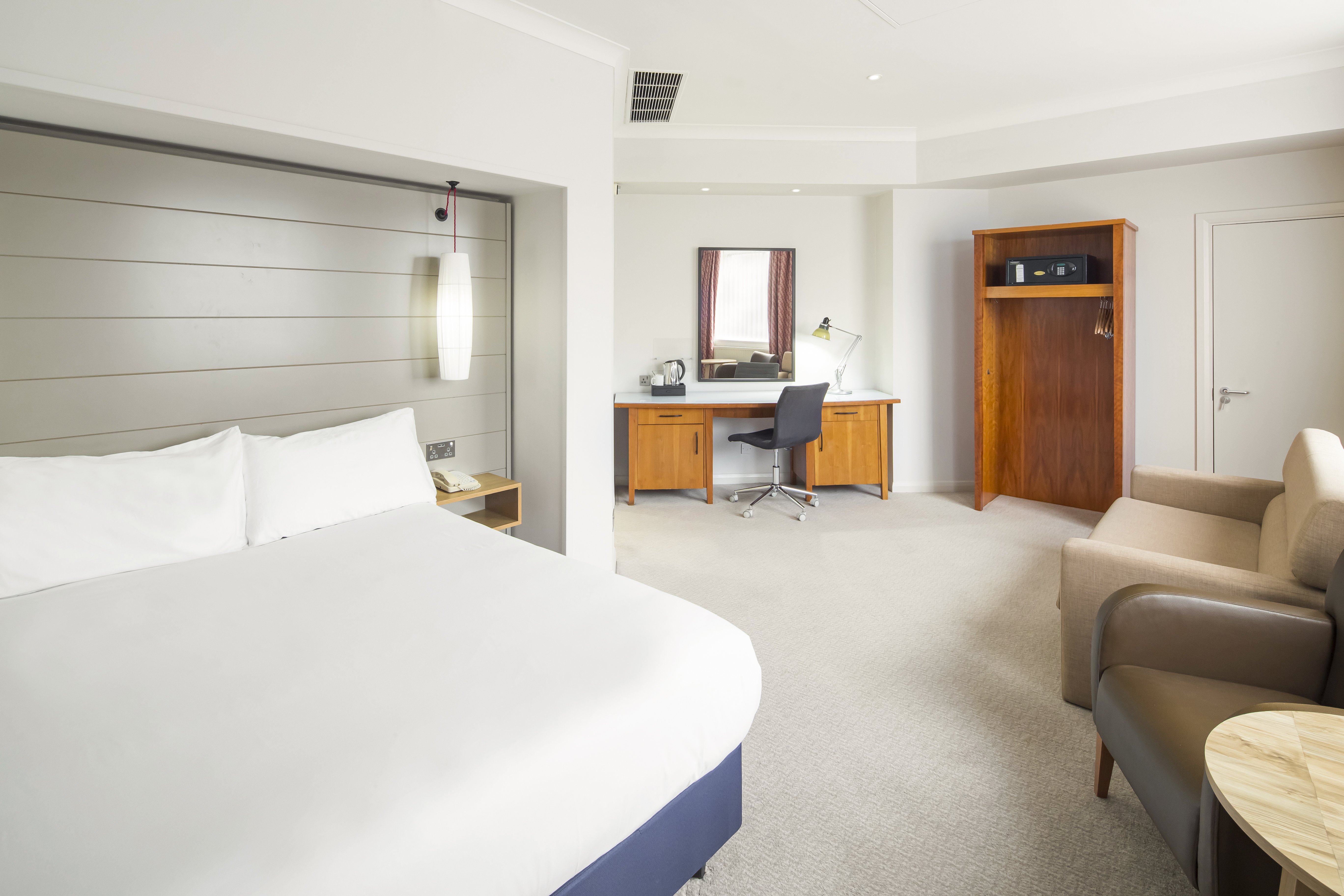 Holiday Inn Peterborough-West 7/45