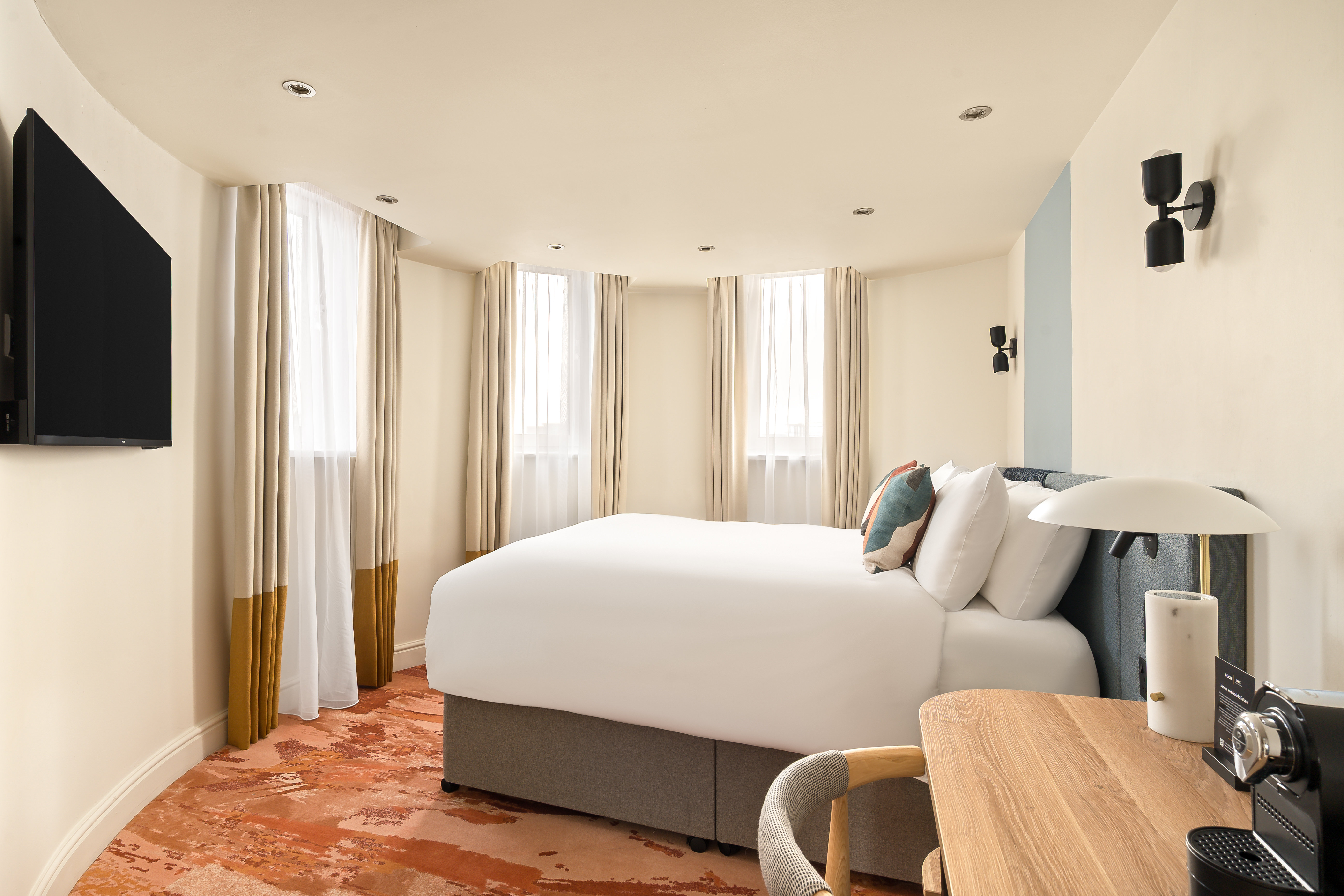 London Bloomsbury Square Hotel 43/71