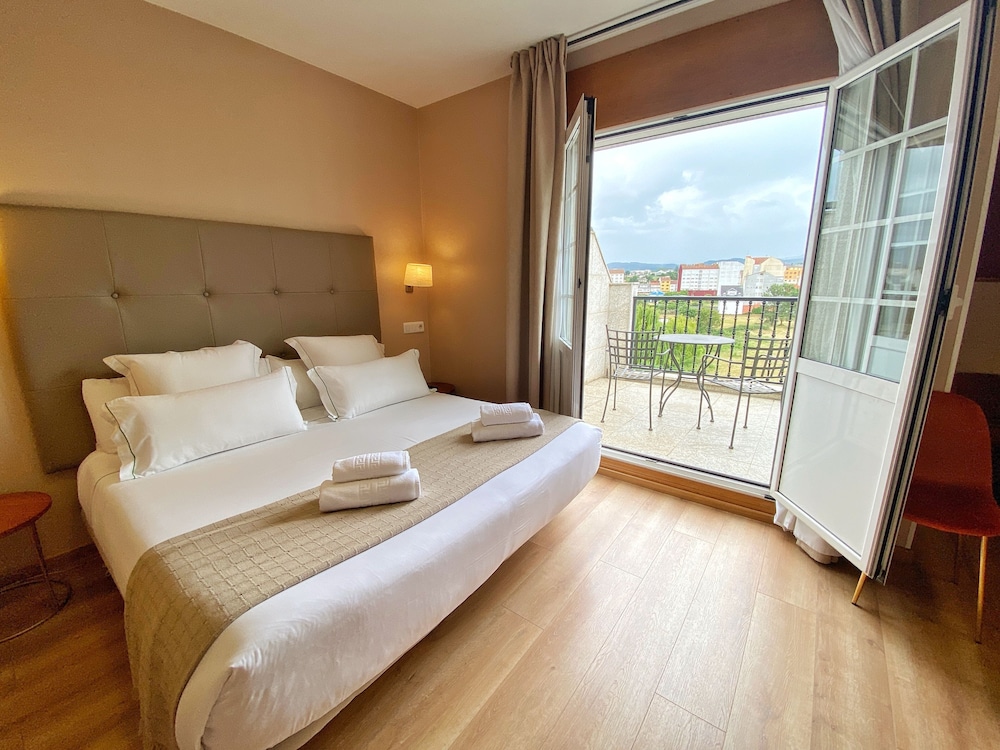 Hotel Ribeira Sacra 4/21