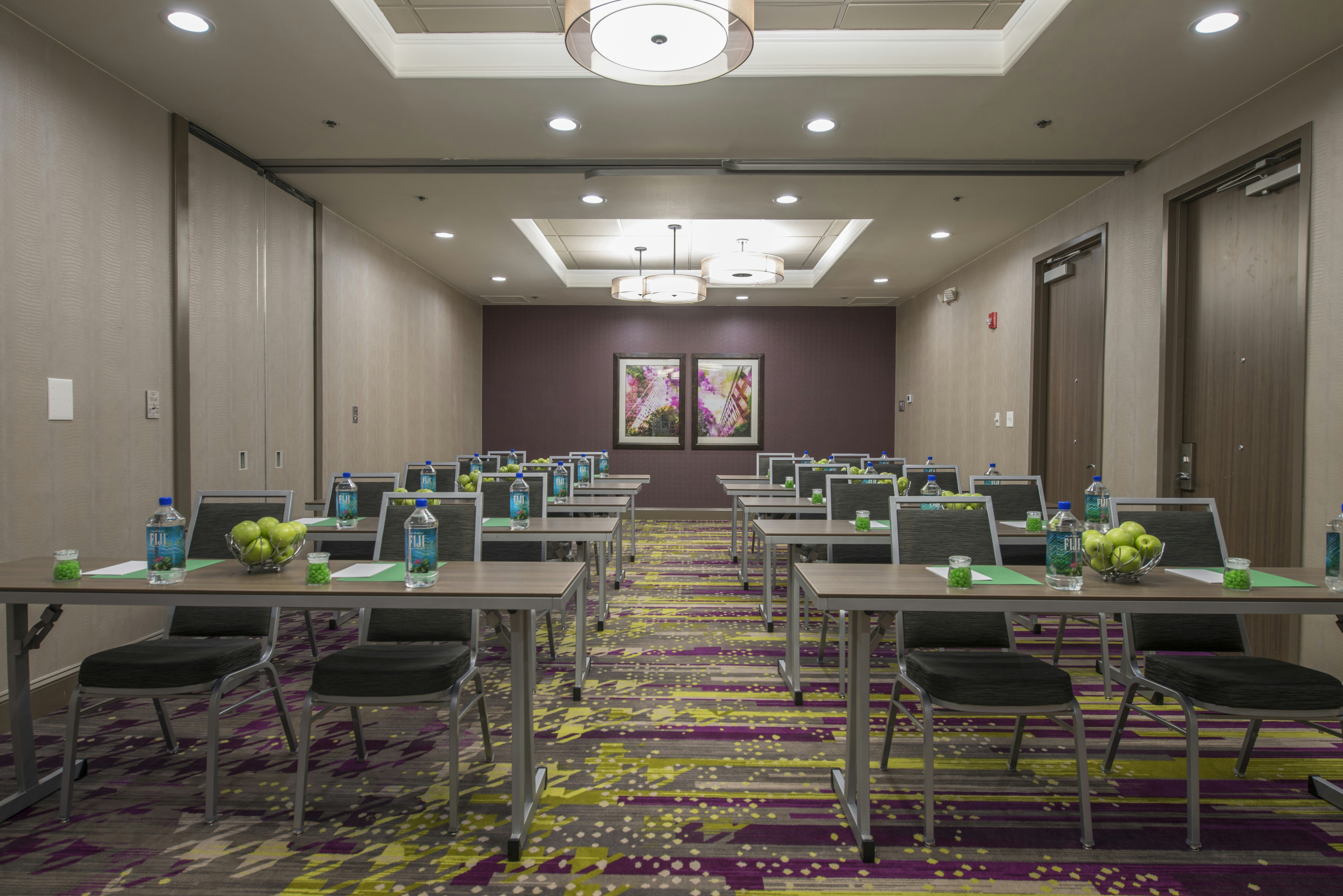 Doubletree By Hilton Hotel Winston Salem - University 48/55