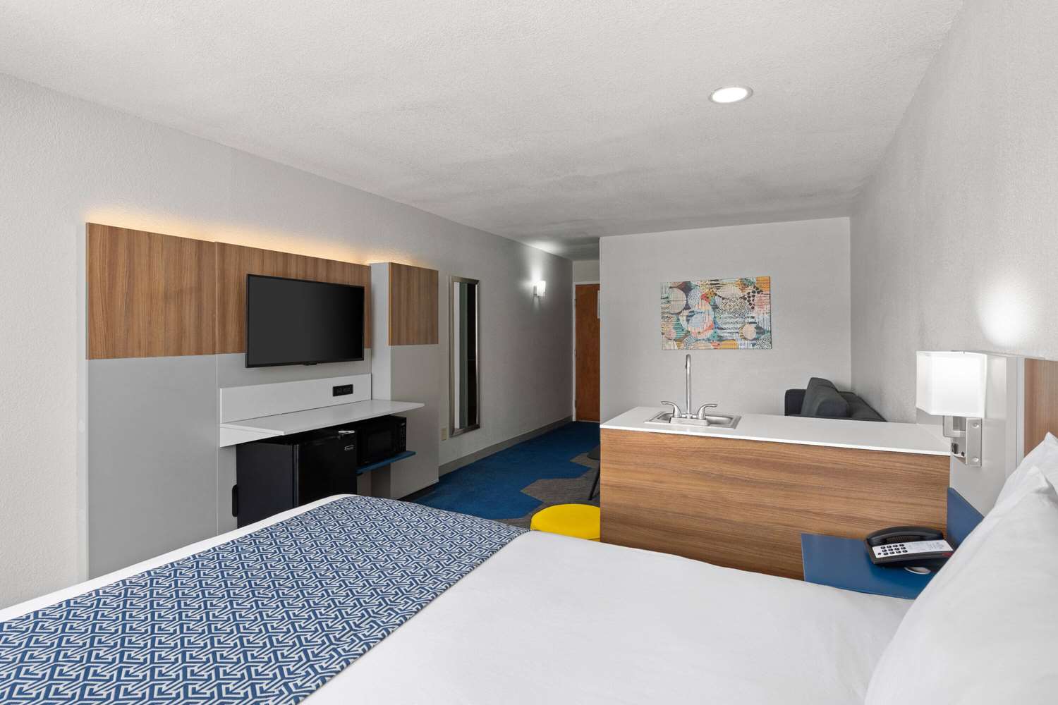 Microtel Inn & Suites by Wyndham Houma 12/33