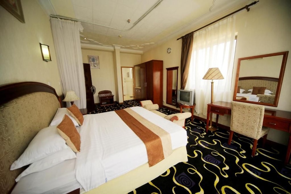 Hotel Africana 27/65
