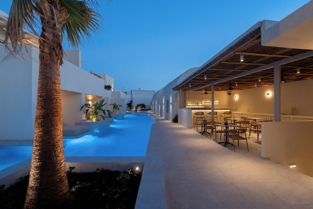 Heyday Luxury Suites 59/66