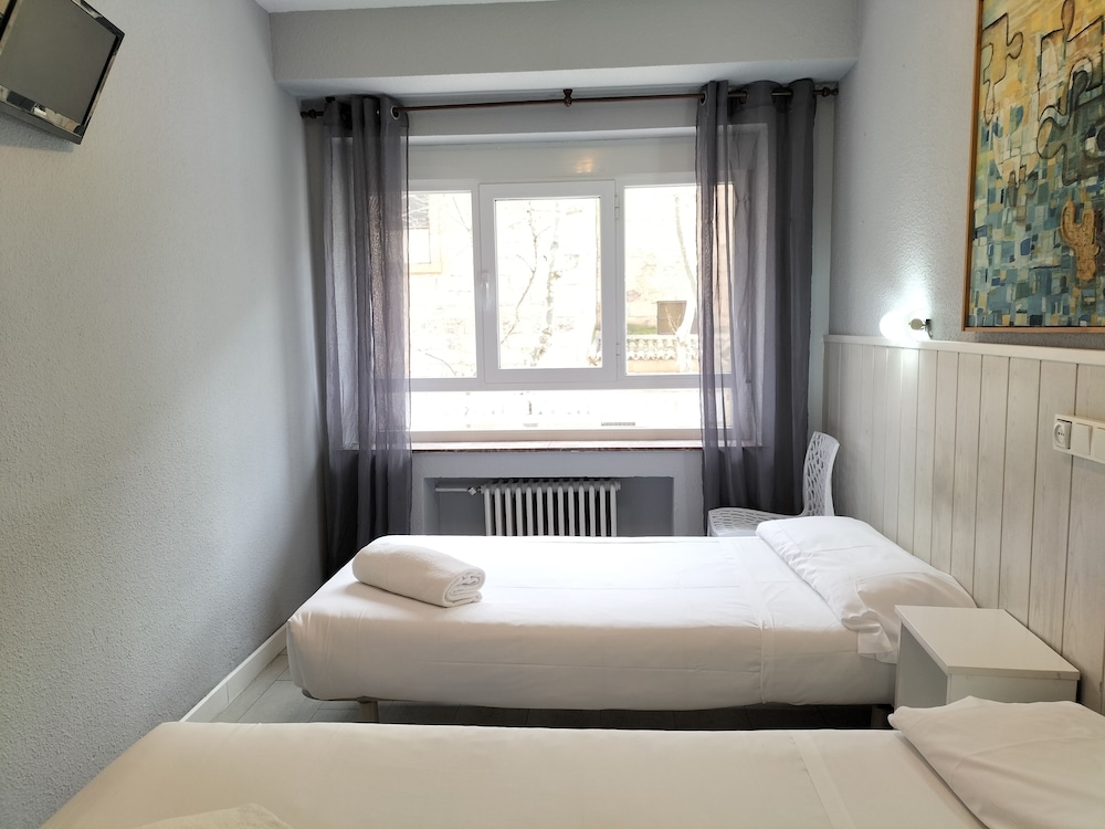 Hostal Albero 5/26