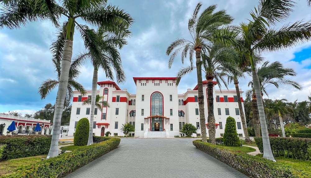 Helnan Palace Hotel 53/58