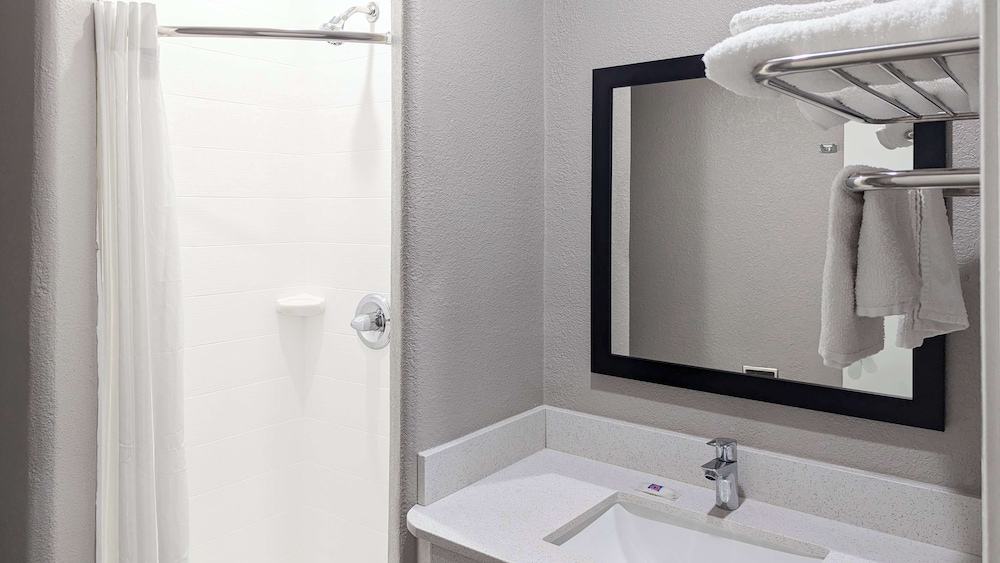Motel6 Victoria, TX 47/52