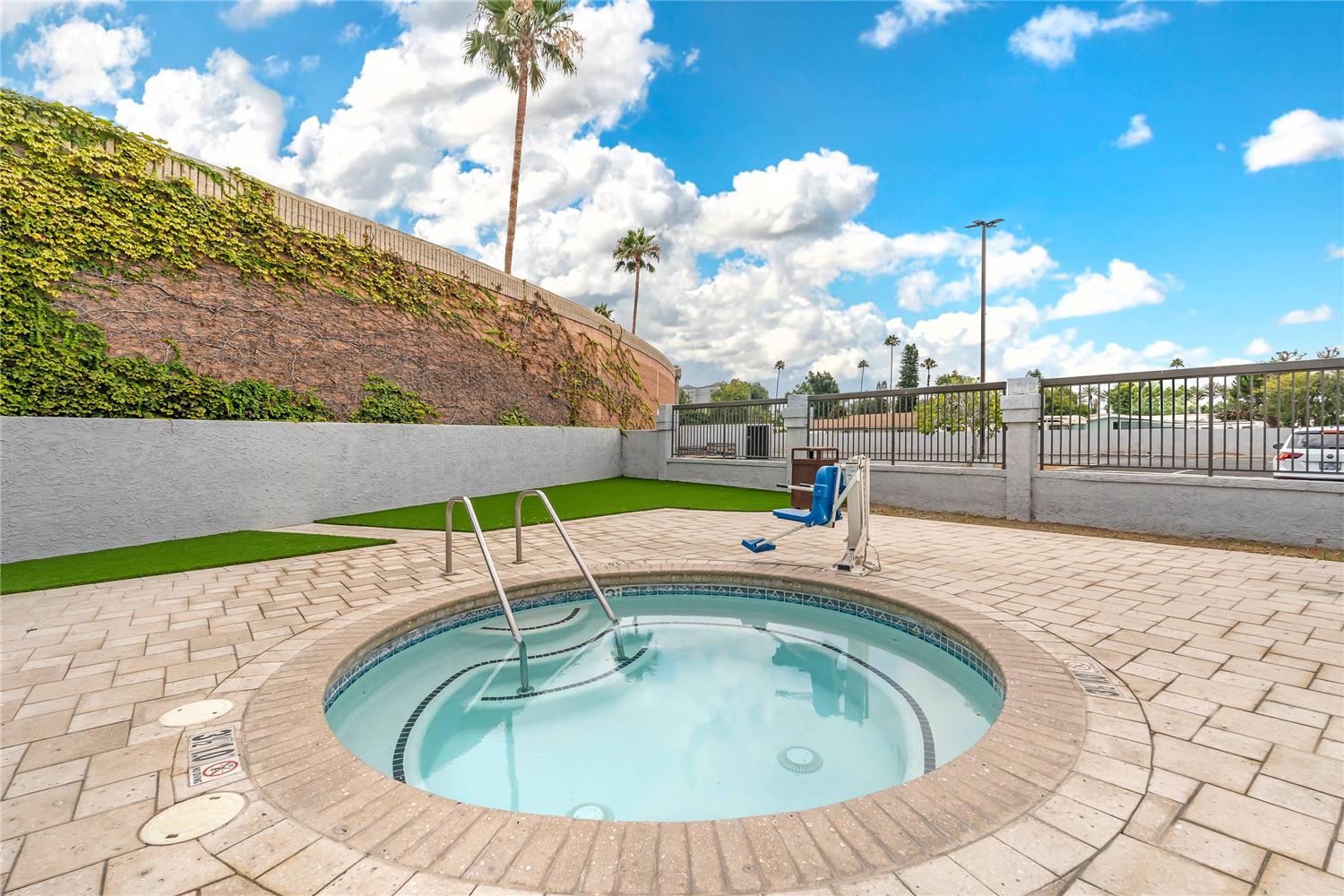 Comfort Inn Anaheim Resort 4/14