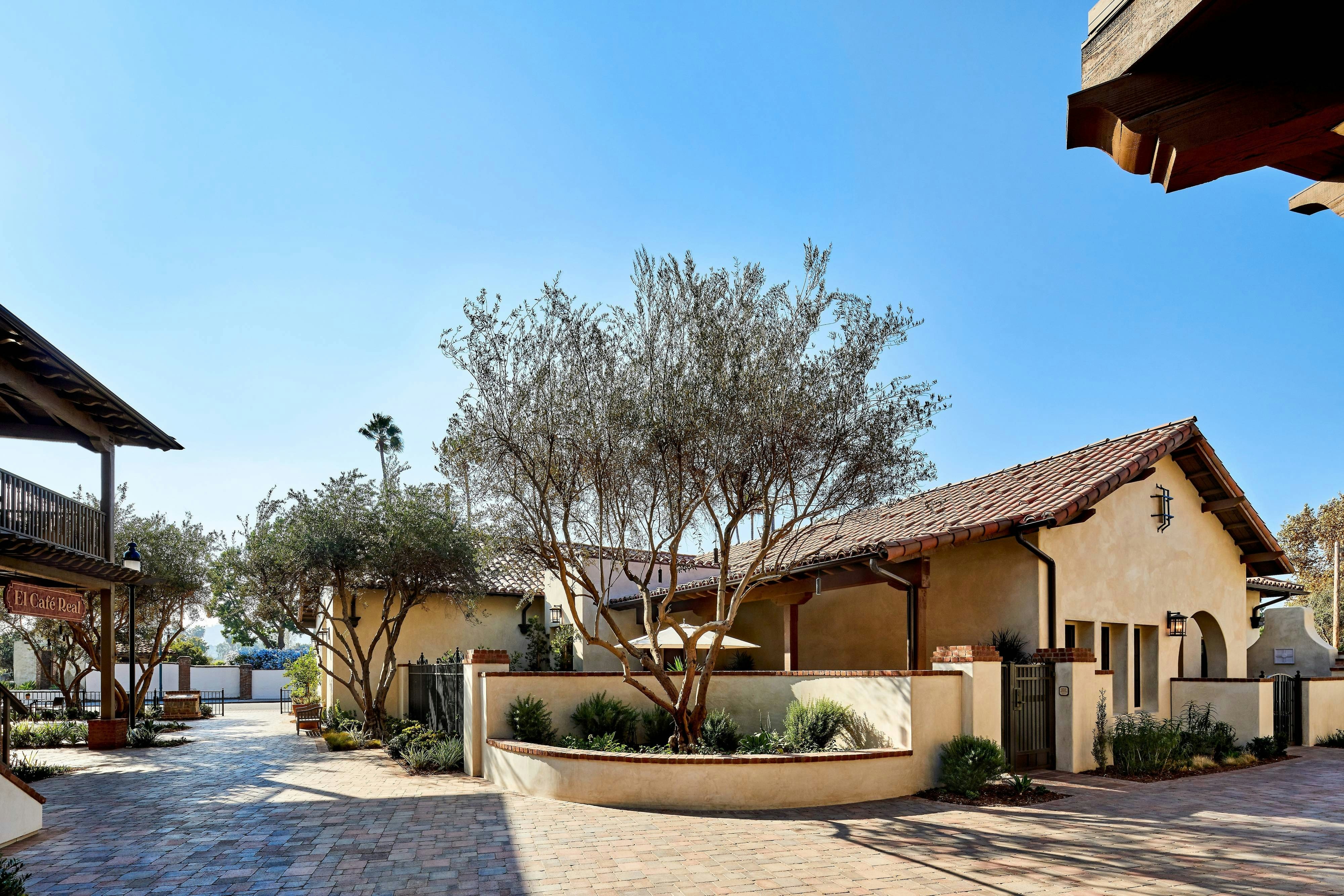 Inn At The Mission San Juan Capistrano Autograph Collection By Marriott 4/68