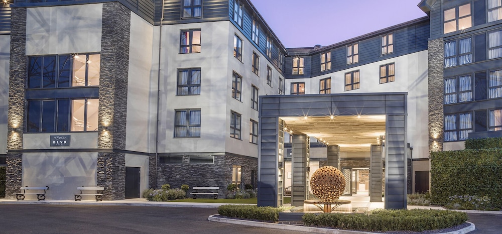 Boulevard Hotel 42/50