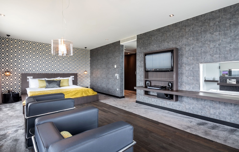 Van Der Valk Airporthotel Dusseldorf 34/56