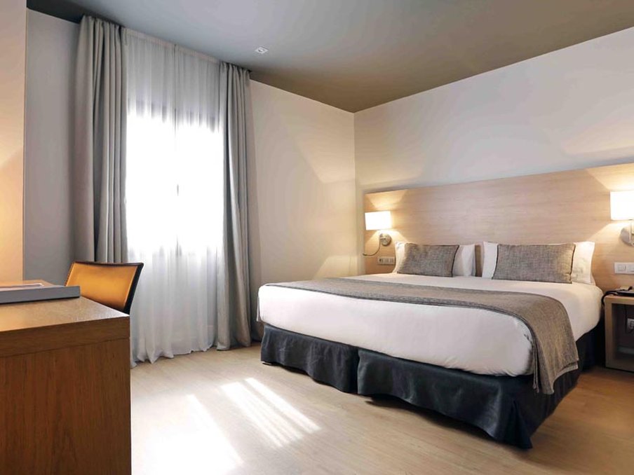 Hotel Arc La Rambla 9/39