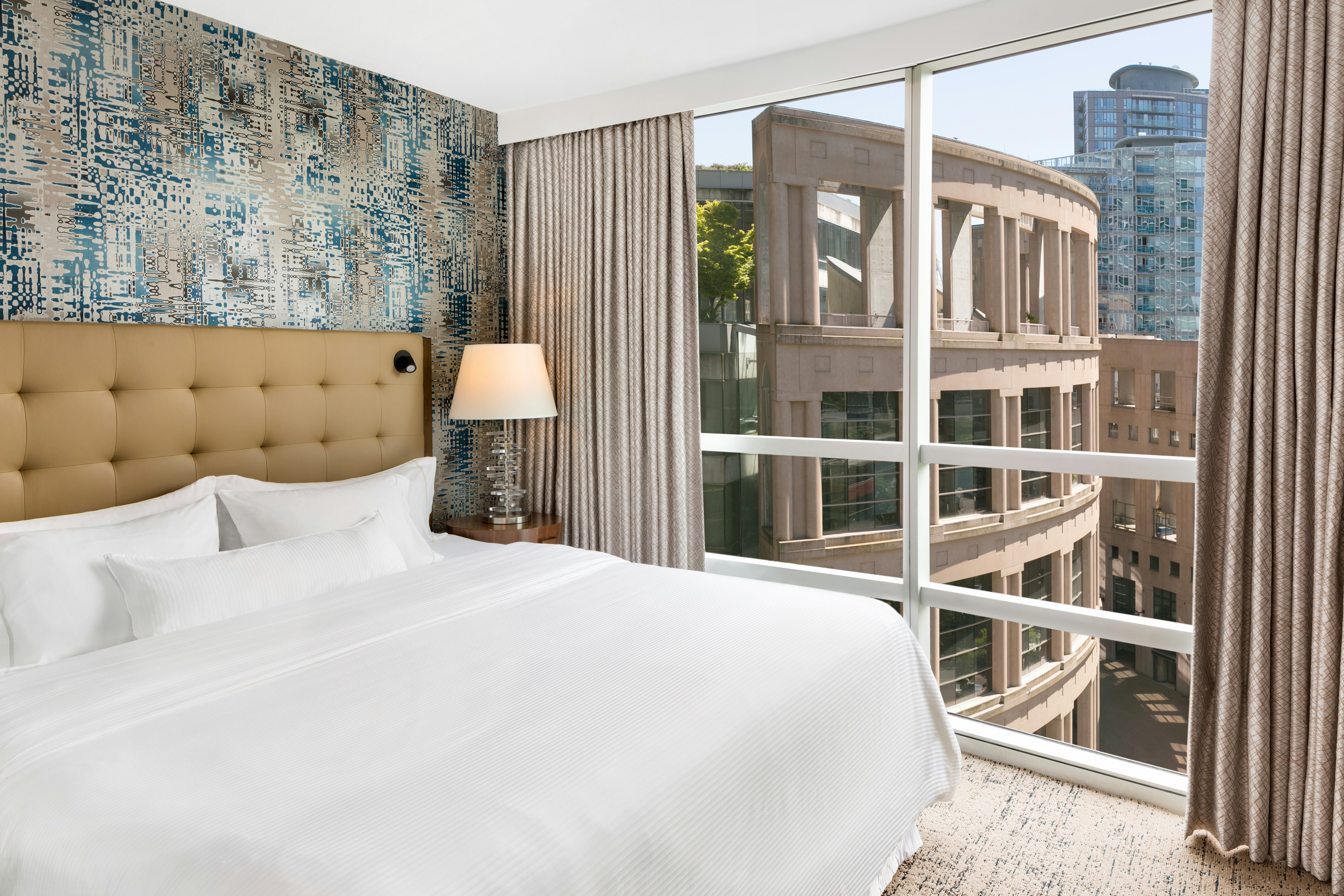 2 ROOMS, DELUXE, SUITE, KING BED
