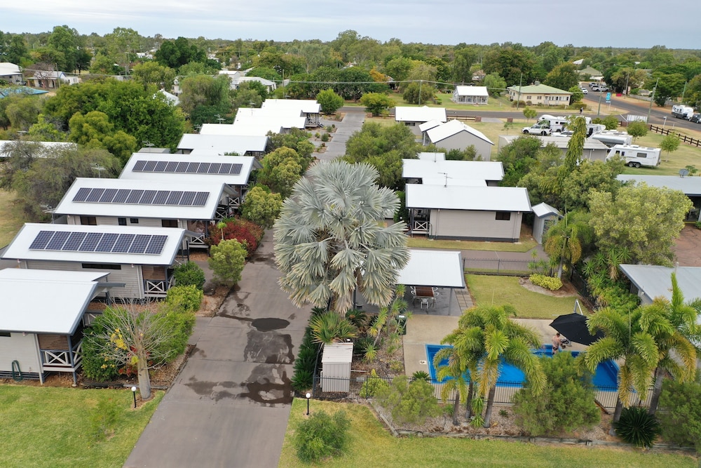 Barcaldine Country Motor Inn 34/45