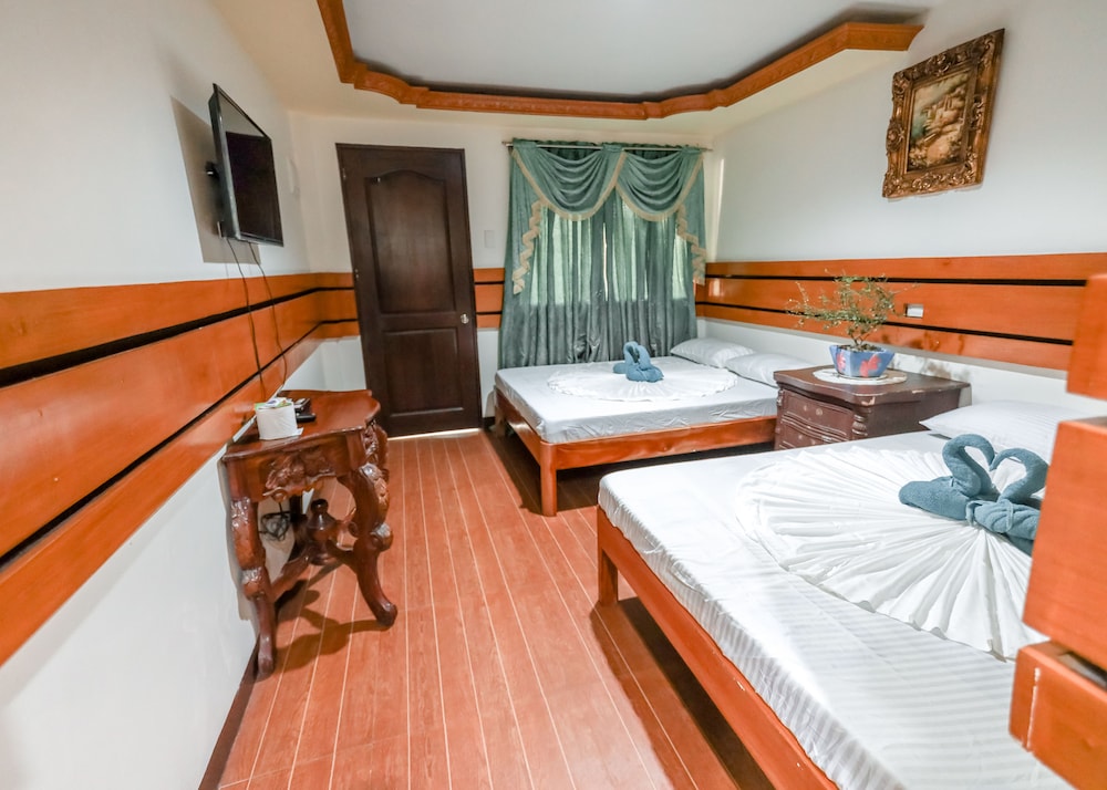 2 BEDROOMS, STANDARD, QUADRUPLE, BEACH VIEW