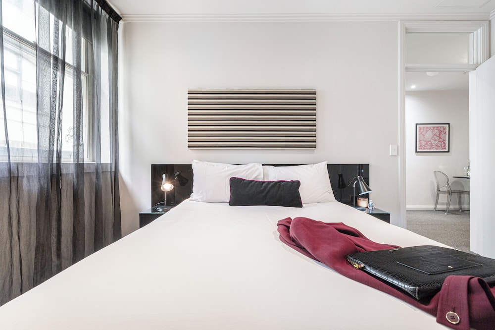 Punthill Flinders Lane 10/64