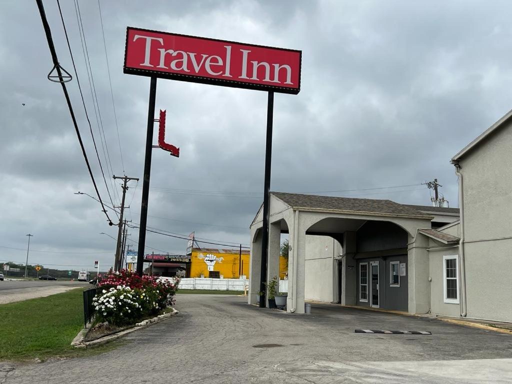 Travel Inn San Antonio 16/22