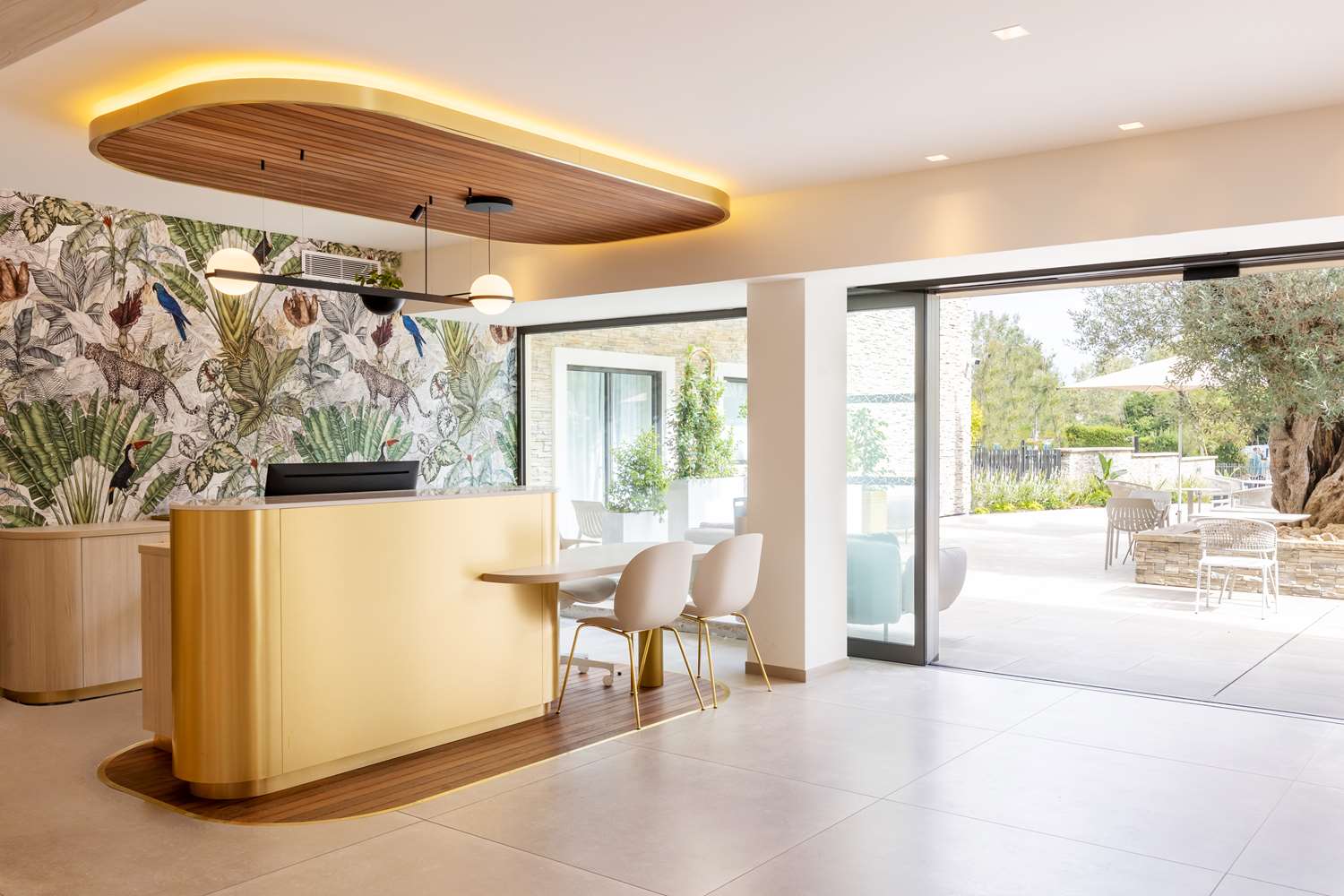 Lobby at Ilot du Golf, BW Premier Collection, MANDELIEU LA NAPOULE