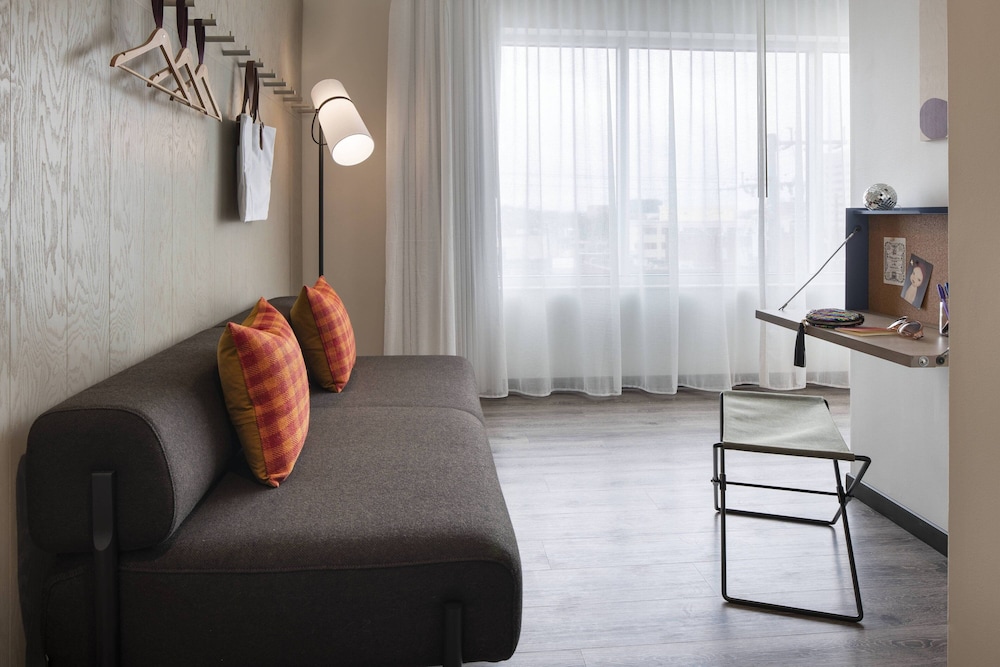 Moxy Nashville Vanderbilt Area 36/51