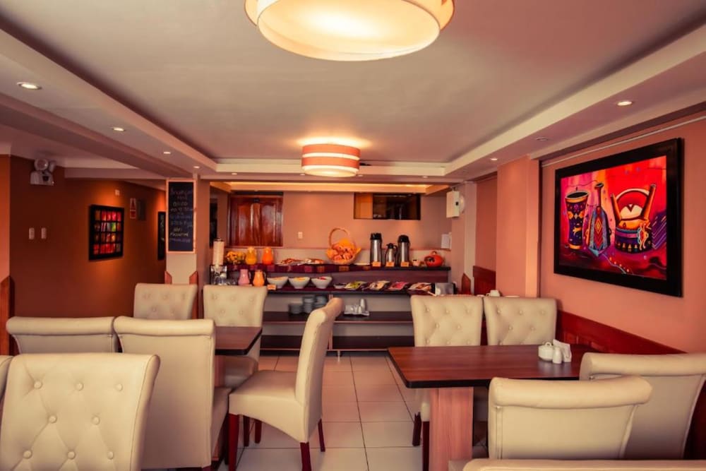 HOTEL PRINCIPE CUSCO 61/67