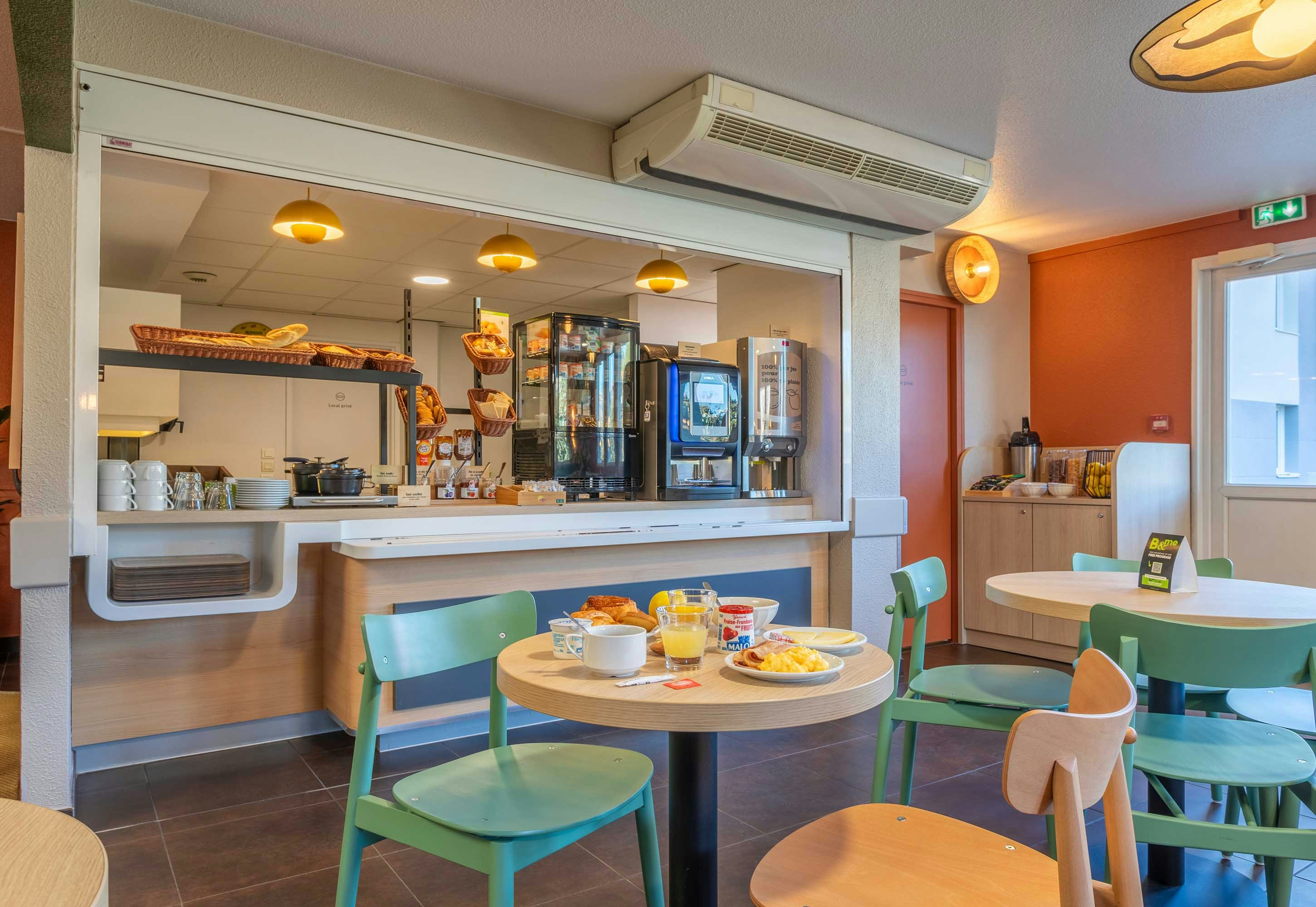 B&B HOTEL Aix-en-Provence Meyreuil Sainte-Victoire 44/50