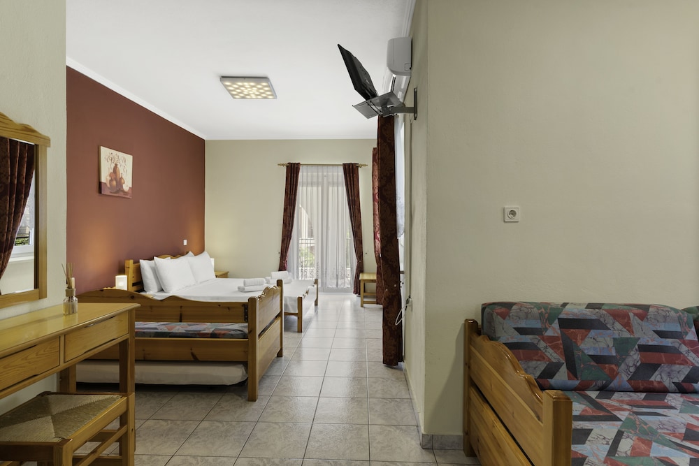 Delphin Rooms Sivota 15/50