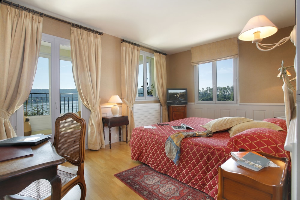 LE BEAU RIVAGE 34/58
