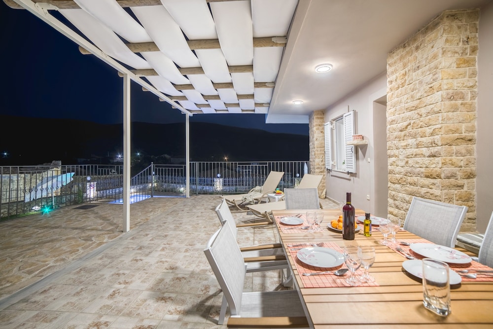 Villa Provenza 25/34