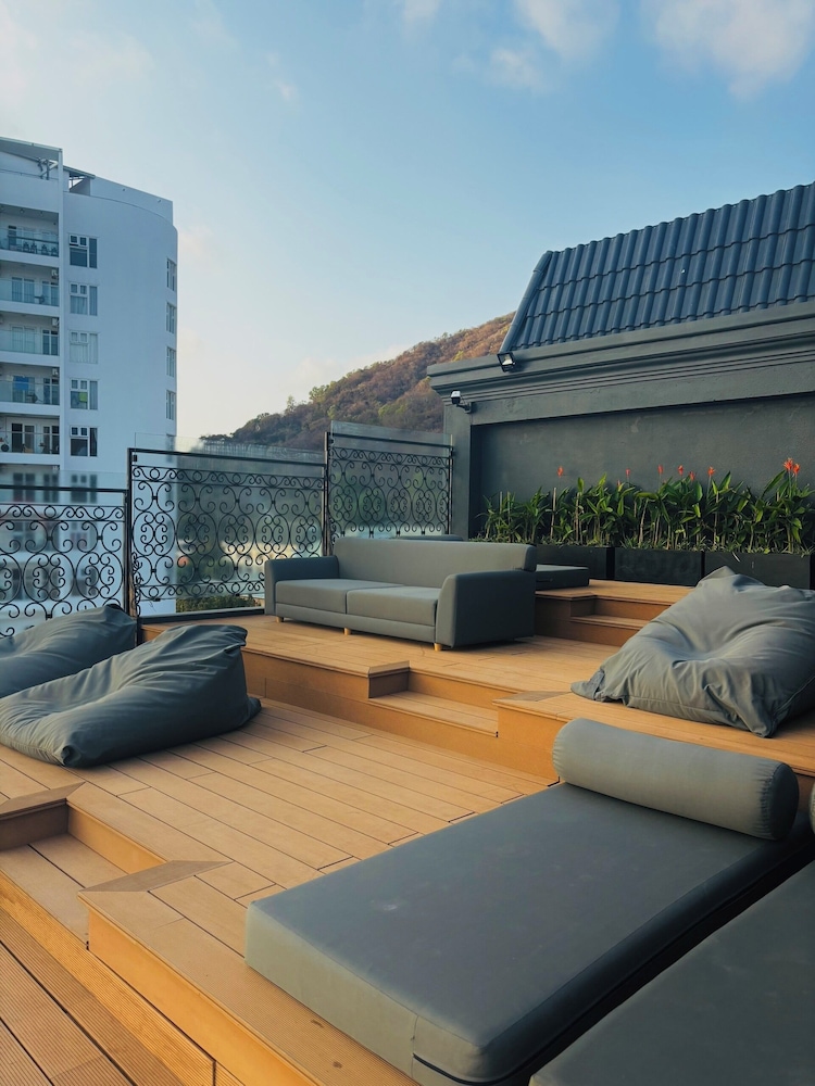 Skool Plus Vung Tau 37/60