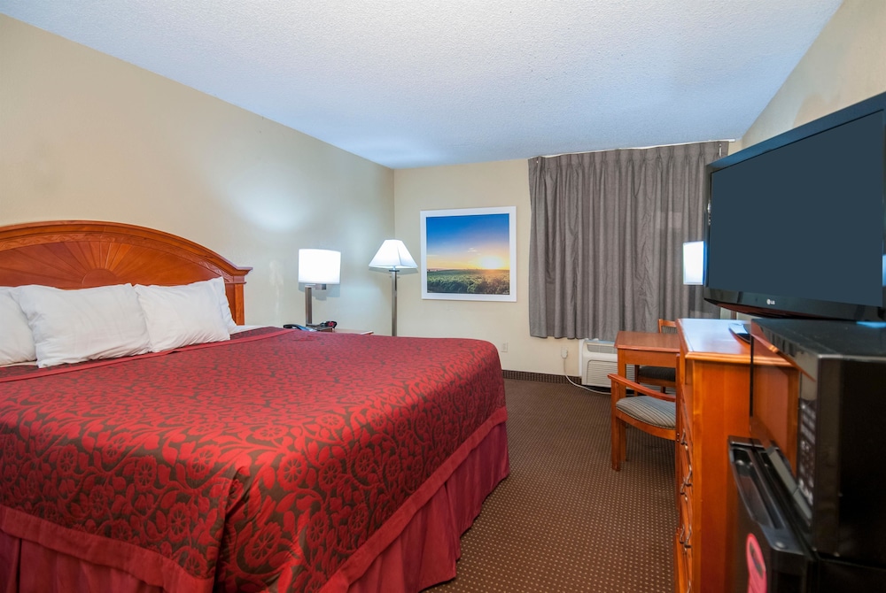 Days Inn by Wyndham Pauls Valley 9/21