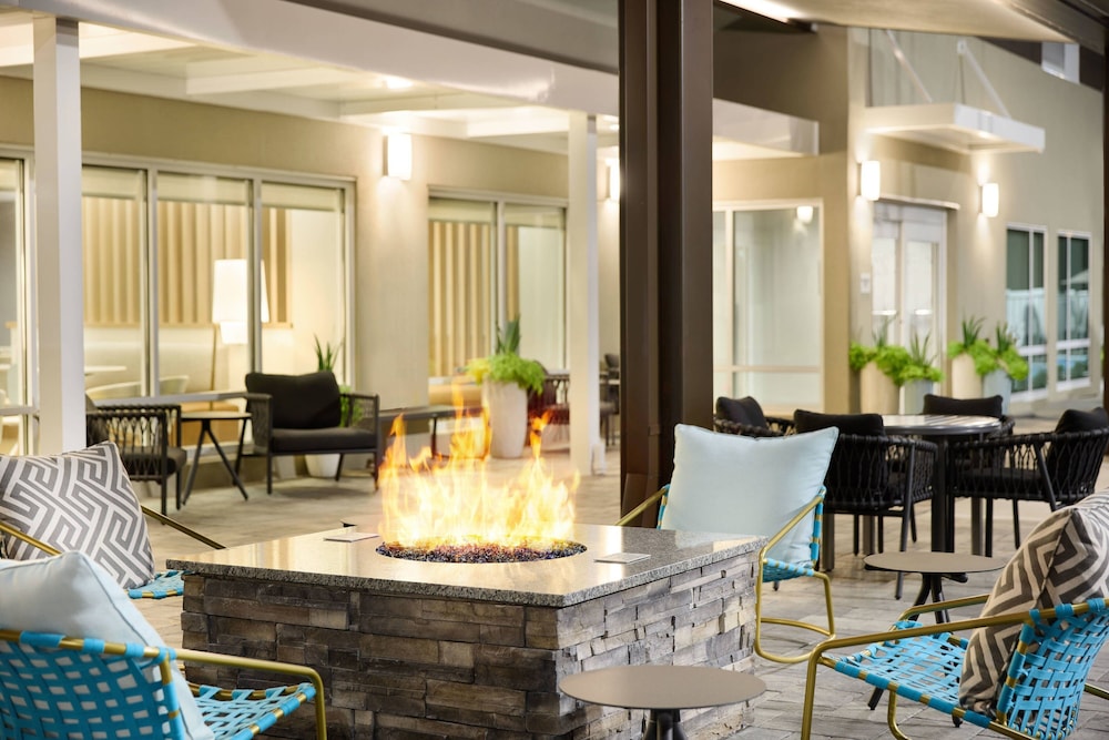 TownePlace Suites by Marriott Plant City 33/48