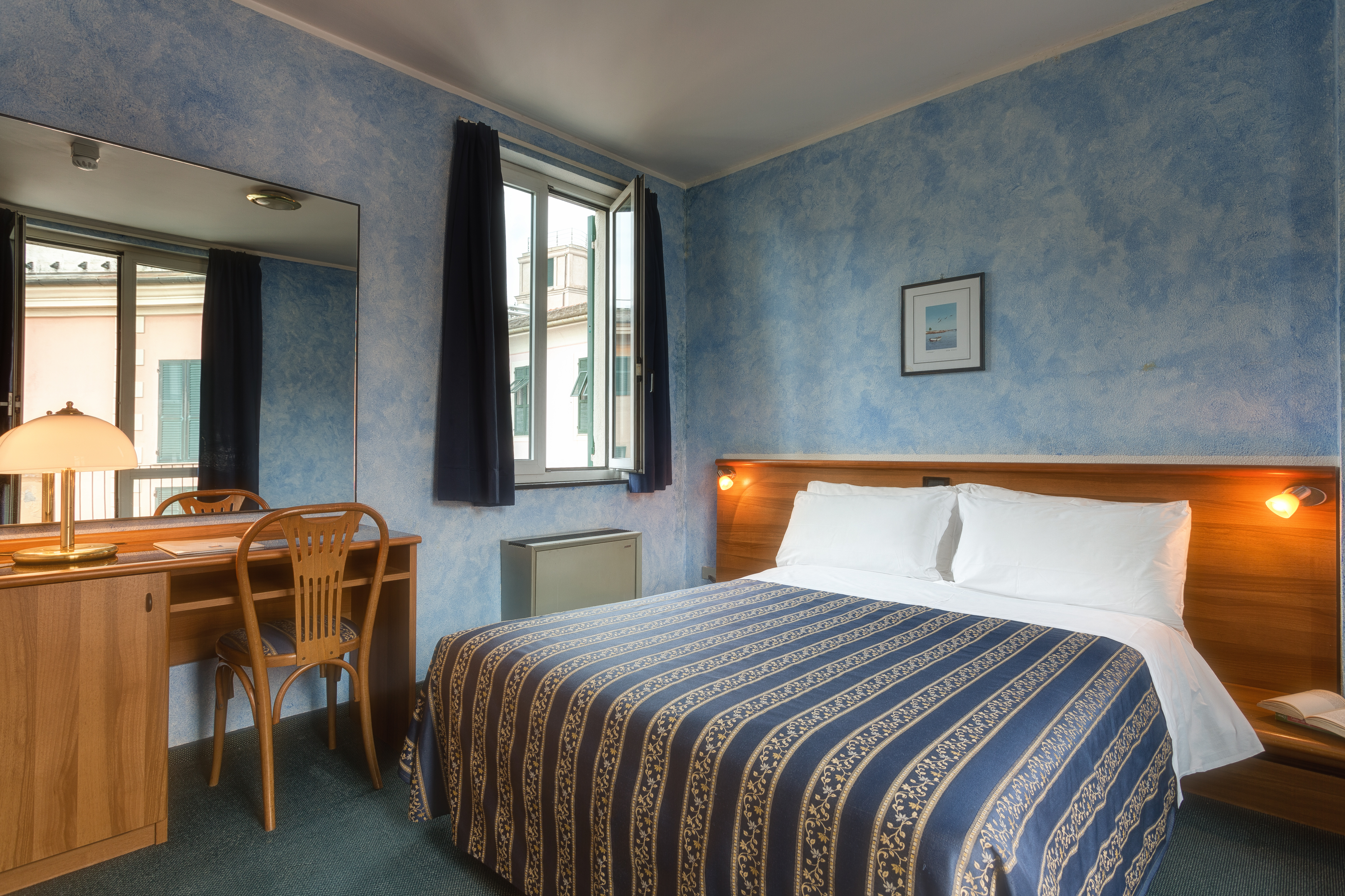 COMFORT HOTEL EUROPA 4/18