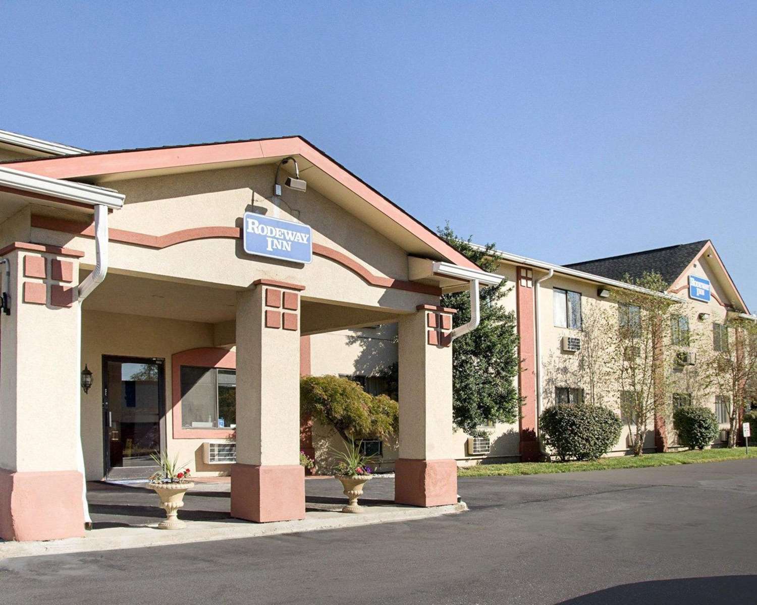 Rodeway Inn Florence - Cincinnati South 5/13